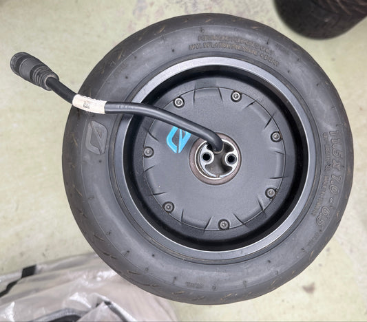 Onewheel GT S-Series Motor w/Performance Treaded Tire 6.5" HUB (USED)